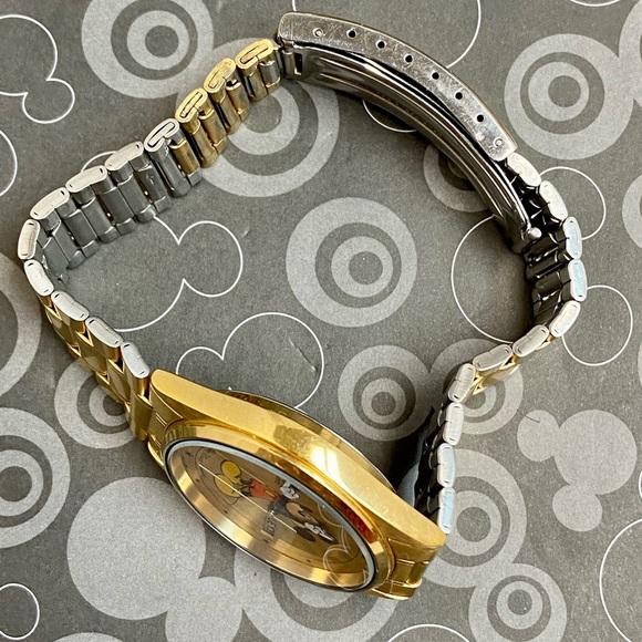 Vintage Disney x Seiko Starburst Mickey Mouse Men’s Unisex Watch with Box - Picture 11 of 13